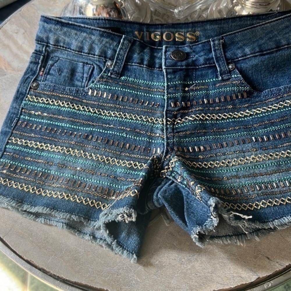 Girls shorts size10 VIGOSS
